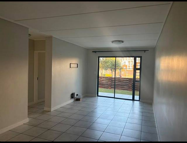 2 BEDROOM PROPERTY TO RENT IN LINBRO PARK